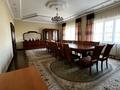 Отдельный дом · 6 комнат · 260 м² · 10 сот., Жайсан 29 — Сзади 115 дома за 100 млн 〒 в Шу — фото 11