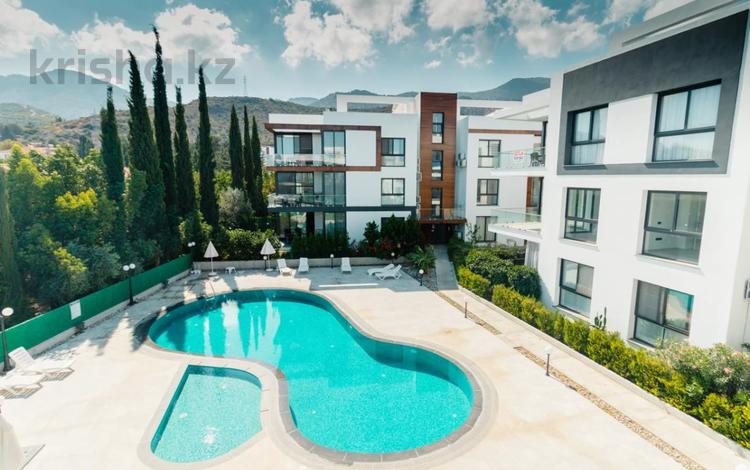 3-комнатная квартира · 95 м² · 1/3 этаж, Алсанжак 1 за 117 млн 〒 в Гирне — фото 24