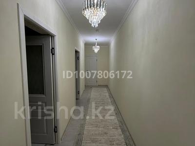 2-комнатная квартира · 61 м² · 14/14 этаж, мкр Шымсити, Абылай хана 25/1 8 блок за 160 000 ₸ в Шымкенте, Абайский р-н