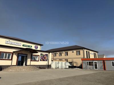 Магазины и бутики, кабинеты и рабочие места · 600 м² за 1.8 млн 〒 в Атырау, пгт Балыкши