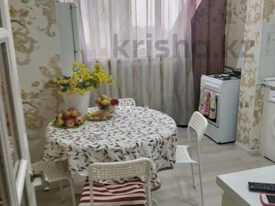 2-комнатная квартира · 59 м² · 9/9 этаж, Байзакова 234 за 380 000 ₸ в Алматы, Алмалинский р-н