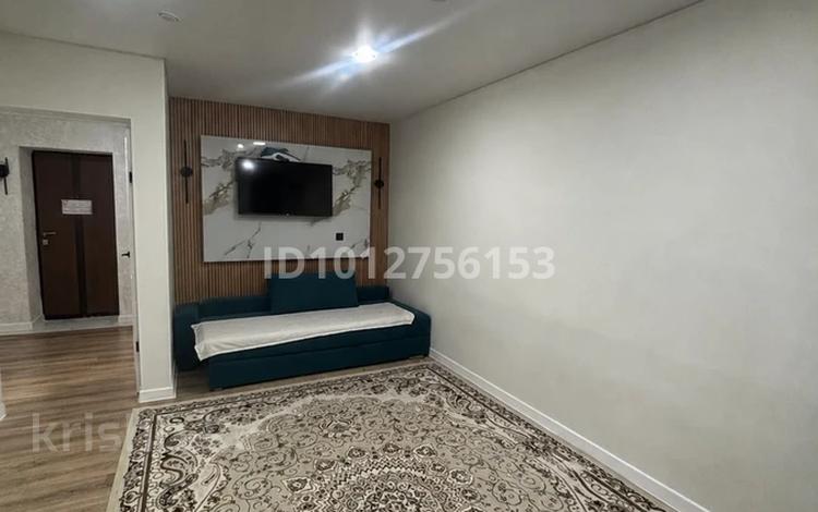 1-бөлмелі пәтер · 40 м² · 5/9 қабат, мкр Нурсая, Тумуш Жумагалиев, бағасы: 15 млн ₸ в Атырау — фото 2