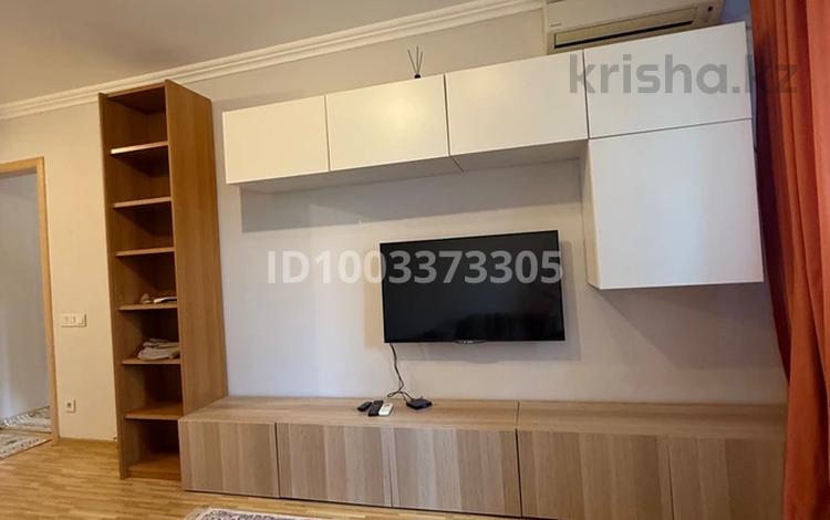 2-комнатная квартира · 47 м², Ауэзова 64/2 за 300 000 ₸ в Алматы, Алмалинский р-н — фото 2