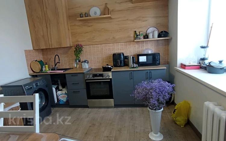 2-бөлмелі пәтер · 75 м² · 3/9 қабат, Мустафина 13, бағасы: ~ 35 млн ₸ в Астане, Алматы р-н — фото 2