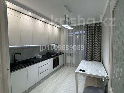 2-комнатная квартира · 75 м² · 2/7 этаж, мкр. Алтын орда, Мкр Батыс 2 49Д за 240 000 〒 в Актобе