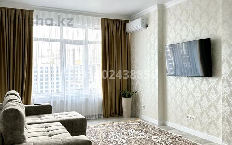 2-бөлмелі пәтер · 65 м² · 8/9 қабат, мкр Нурсая, Абулхайр-хана 65, бағасы: 46 млн ₸ в Атырау — фото 2