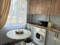 2-комнатная квартира · 50 м² · 1/5 этаж, мкр Карасу — Ул.Әль-фараби 5 мкр ,Ресторан "Ақ сарай","Гүлсарай"Гаухартас","Үміт","Молдір""Қобыз" за 15 000 ₸ в Таразе — фото 3