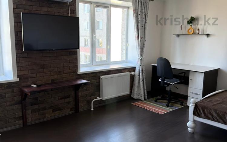2-комнатная квартира · 65 м² · 6/9 этаж, Якова Геринга 76/1 за 300 000 ₸ в Павлодаре — фото 2