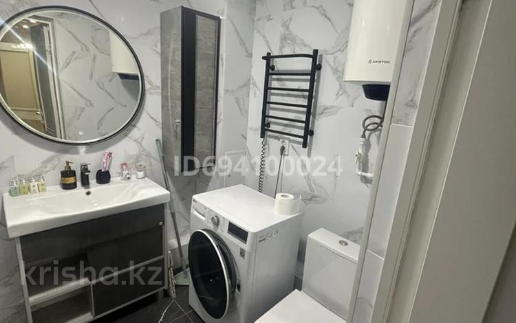 3-бөлмелі пәтер · 70 м² · 25/25 қабат, Юго-Восток ш/а., Ашимова 26 — Ц.Б Сапиева, Теннисный , Арена ледовый дворец, Ариста ресторан, бағасы: 30 000 ₸ в Караганде, Казыбек би р-н — фото 11