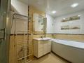 Жеке үй · 5 бөлме · 200 м², Чингиз Айтматова 7, бағасы: 100 000 ₸ в Уральске — фото 8