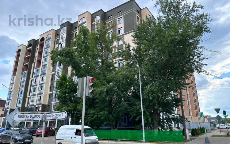 3-бөлмелі пәтер · 110 м² · 5/9 қабат, Ашимова 76 — сагдиева, бағасы: 49.5 млн ₸ в Кокшетау — фото 2