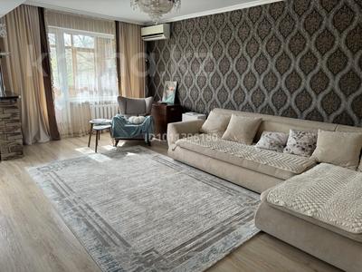 3-бөлмелі пәтер · 70 м² · 2/5 қабат, Сатпаева 16/2, бағасы: 29.7 млн ₸ в Усть-Каменогорске, Ульбинский