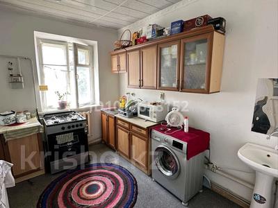 2-комнатная квартира · 40.2 м² · 2/2 этаж, Бұқарбай батыр 64 — Микрорайон шұғыла новый базар за 4.8 млн ₸ в 