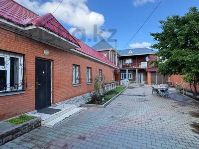 Отдельный дом · 5 комнат · 350 м² · 8 сот., Санкибай батыра 7 за 70 млн 〒 в Актобе