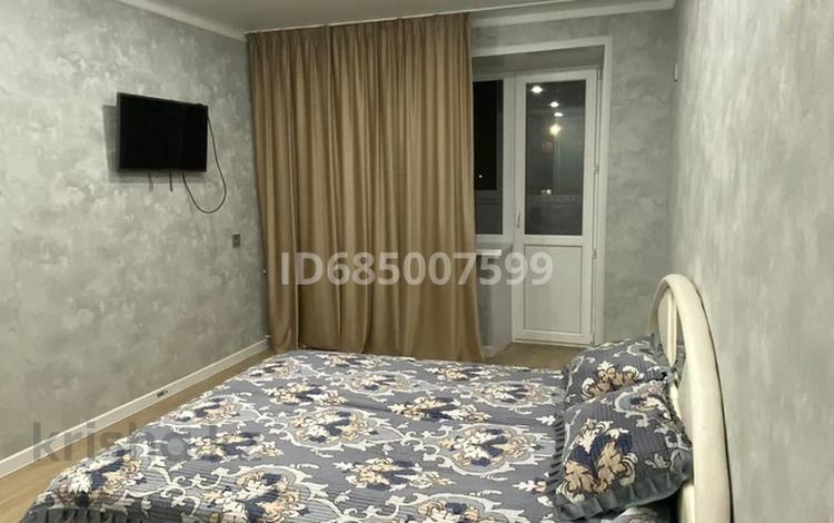1-комнатная квартира · 30 м² · 3/5 этаж, Лермонтова 106 за 12 000 ₸ в Павлодаре — фото 2