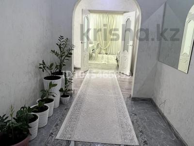 Отдельный дом · 4 комнаты · 260 м² · 8 сот., мкр Мадениет — Орнек за 125 млн ₸ в Алматы, Алатауский р-н
