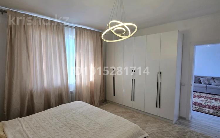 2-комнатная квартира · 87.4 м² · 14/17 этаж, Жандосова 150 за 420 000 ₸ в Алматы, Ауэзовский р-н — фото 5