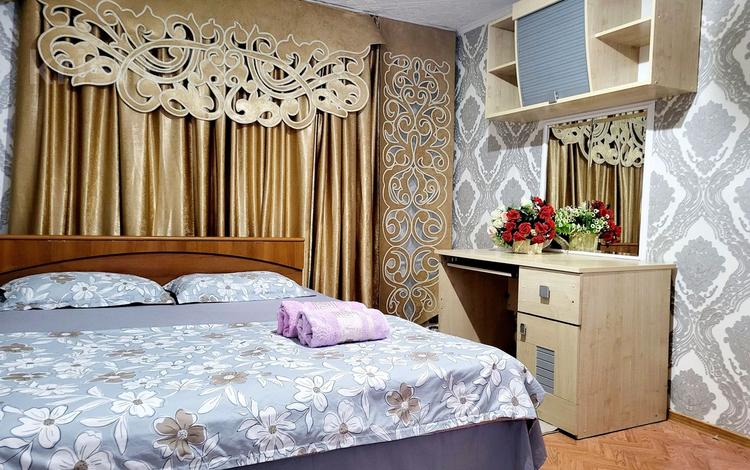1-бөлмелі пәтер · 35 м² · 4/4 қабат, Бейбітшілік 2 — ТЦ"ShimkentPlaza"., бағасы: 2 500 ₸ в Шымкенте, Аль-Фарабийский р-н — фото 2