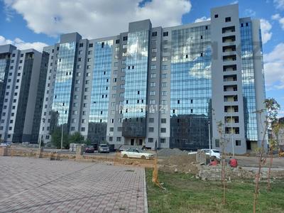 3-комнатная квартира, 105 м², 11/13 этаж, Максут Нарикбаев за 40 млн 〒 в Астане, Есильский р-н