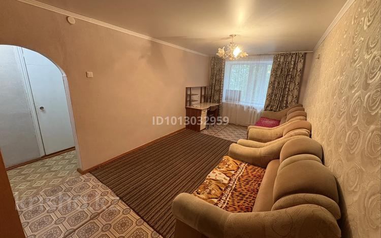 1-комнатная квартира · 35.6 м² · 2/5 этаж, Затон, водников 2г за 120 000 ₸ в Семее — фото 2