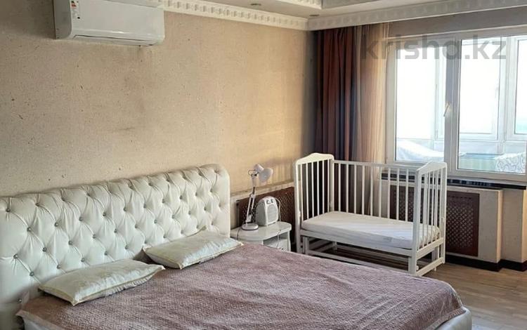 2-бөлмелі пәтер · 80 м² · 16/16 қабат, Навои 7, 37 — Жандосова Сулейменова, бағасы: 51 млн ₸ в Алматы, Бостандыкский р-н — фото 9