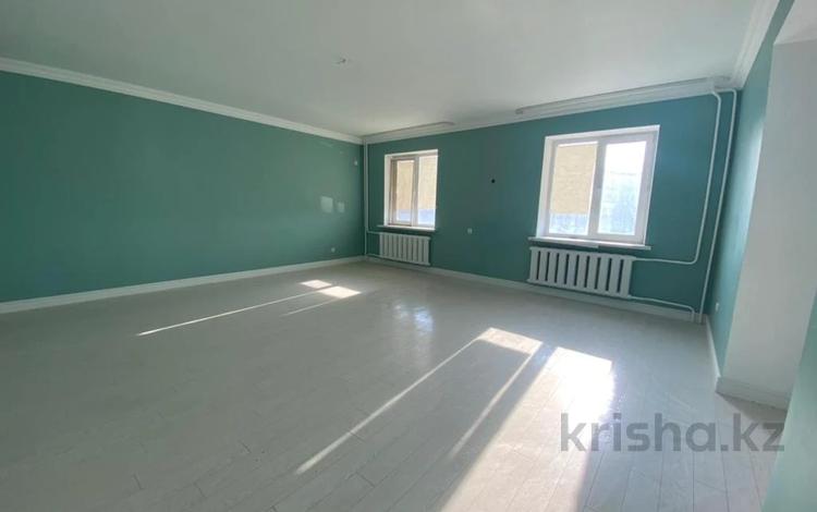 5-комнатная квартира · 183 м² · 5/6 этаж, мкр Центральный, Канцева 3 а за 48 млн ₸ в Атырау — фото 4
