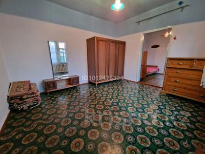 Жеке үй · 3 бөлме · 55 м² · 4.16 сот., Петрозаводская 732, бағасы: 200 000 ₸ в Алматы, Турксибский р-н