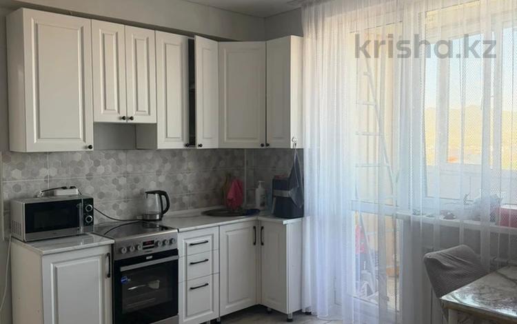 2-бөлмелі пәтер · 46.1 м² · 6/9 қабат, Момышулы 14, бағасы: 18 млн ₸ в Усть-Каменогорске — фото 2