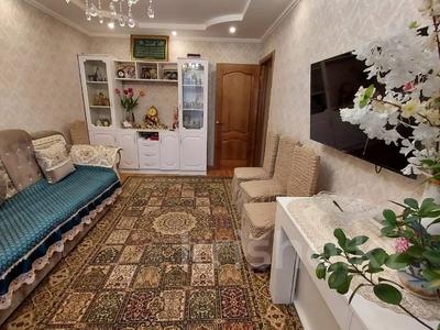 2-комнатная квартира, 50 м², 1/5 этаж, мкр Аксай-5, Момышулы за 34 млн 〒 в Алматы, Ауэзовский р-н