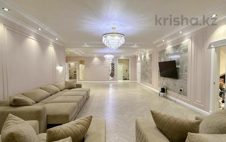 5-комнатная квартира · 235 м² · 1/5 этаж, каратал за 95 млн ₸ в Талдыкоргане, Каратал — фото 22