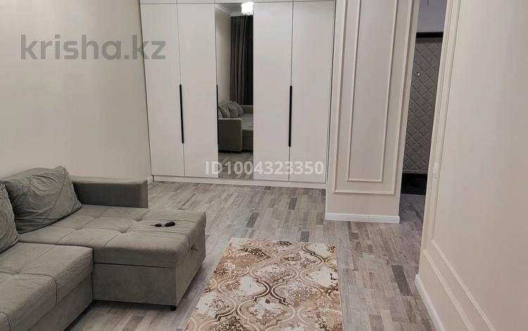 1-комнатная квартира · 40 м² · 5/10 этаж, ул. Бухар жырау 34/2 за 230 000 ₸ в Астане, Есильский р-н — фото 2