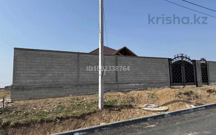 Жеке үй · 6 бөлме · 260 м² · 10 сот., 4 51 — Мкр. Алатау, бағасы: 35 млн 〒 в Ленгере — фото 2