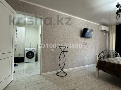 1-бөлмелі пәтер · 31 м² · 4/5 қабат, Анаркулова 3 — Алашахана Базет, бағасы: 13 500 ₸ в Жезказгане