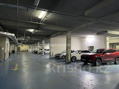 Паркинг • 10 м² • Шамши Калдаякова 4 за 2.8 млн 〒 в Астане, Алматы р-н