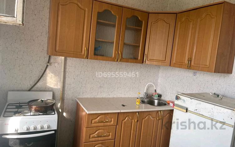 1-комнатная квартира · 47 м² · 6/9 этаж, мкр Кунаева за 80 000 ₸ в Уральске — фото 3