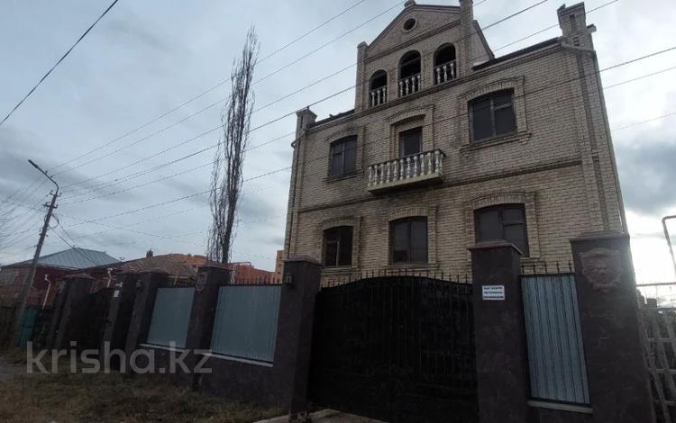 Жеке үй · 9 бөлме · 517.9 м² · 7.4 сот., Омара Досжанова -, бағасы: 125 млн ₸ в Костанае — фото 2