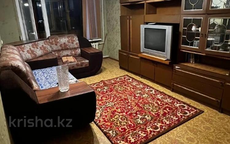 2-комнатная квартира · 44 м² · 8/10 этаж, мкр Юго-Восток, Строителей 25 за 14.9 млн ₸ в Караганде, Казыбек би р-н — фото 2