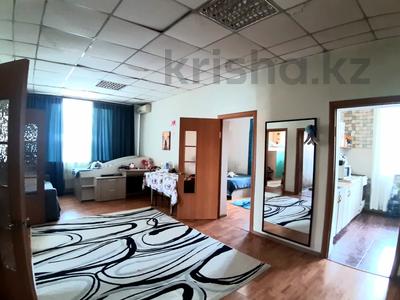 Дача · 4 комнаты · 150 м² · 8 сот., 150 лет Абая за 38 млн 〒 в Астане, Нура р-н