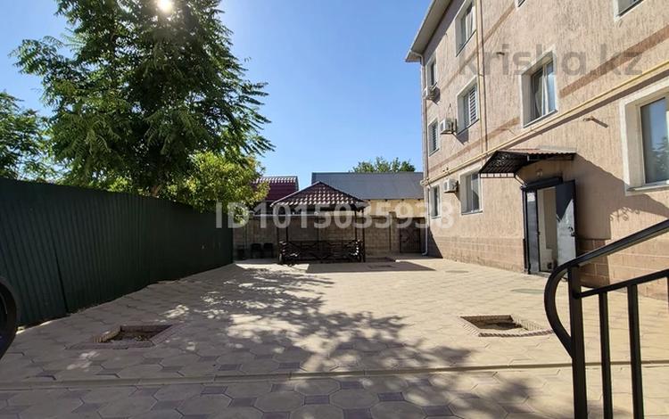 2-бөлмелі пәтер · 60 м² · 2/3 қабат, Самал-1 ш/а, Мкр Самал-1 Утегенова 18/8 — Рыскулова, бағасы: 135 000 ₸ в Шымкенте, Абайский р-н — фото 2