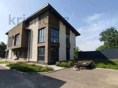 Отдельный дом · 6 комнат · 311 м² · 3 сот., Мангистауская 20 за 153 млн 〒 в Алматы, Медеуский р-н