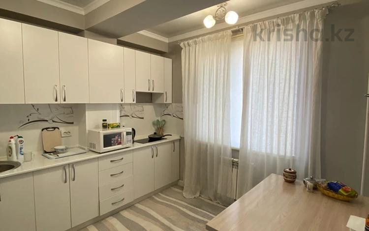 1-бөлмелі пәтер, 40 м², 6/6 қабат, мкр Шугыла, Жунисова 10к9, бағасы: 21 млн 〒 в Алматы, Наурызбайский р-н — фото 2