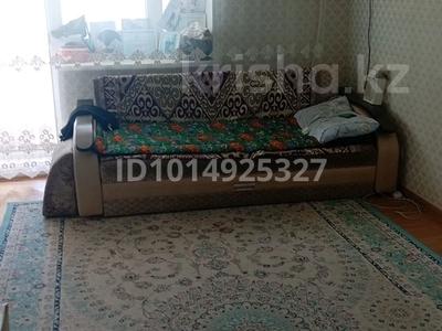 1-бөлмелі пәтер · 33 м² · 3/6 қабат, Айтеке би 24, бағасы: 10 млн ₸ в Актобе
