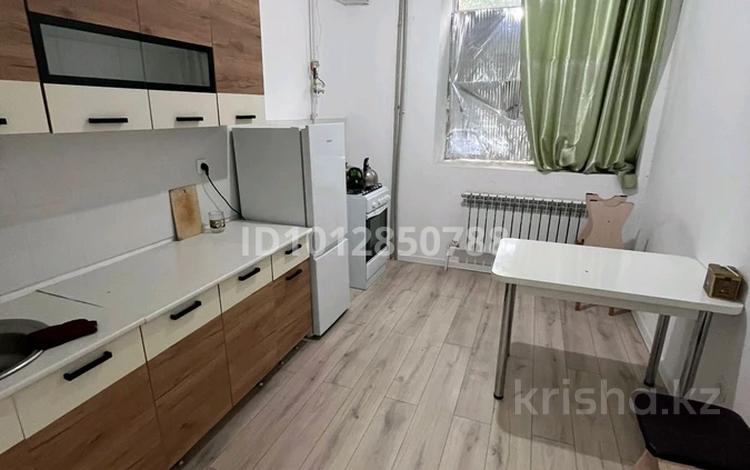 1-комнатная квартира · 40 м² · 1/9 этаж, мкр Болашак 131г за 130 000 ₸ в Актобе — фото 2