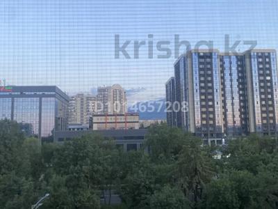 1-комнатная квартира · 50.7 м² · 3/7 этаж, проспект Абая 141 — Жарокова за 44 млн ₸ в Алматы, Алмалинский р-н
