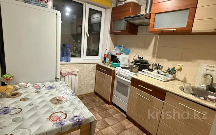 2-комнатная квартира · 49 м² · 5/5 этаж, мкр Юго-Восток, Дюсембекова за 16.5 млн ₸ в Караганде, Казыбек би р-н — фото 2