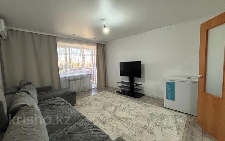 3-комнатная квартира · 70 м² · 6/9 этаж, Валиханова за 43 млн ₸ в Петропавловске — фото 2