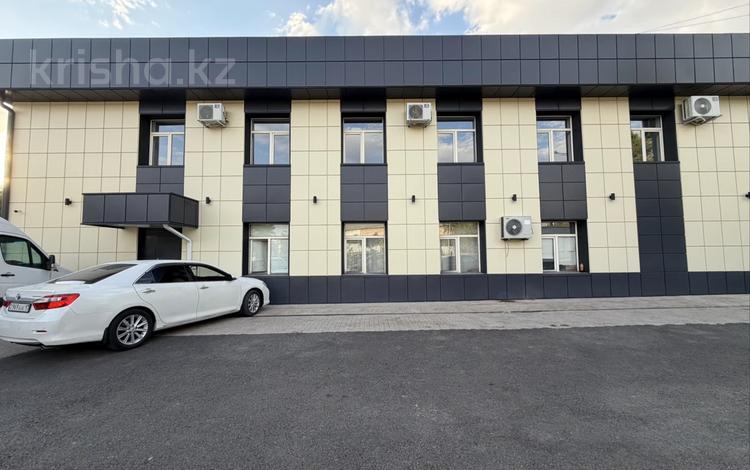 Еркін, кеңселер, кабинеттер және жұмыс орындары · 239.5 м², бағасы: ~ 1.2 млн ₸ в Шымкенте, Абайский р-н — фото 2