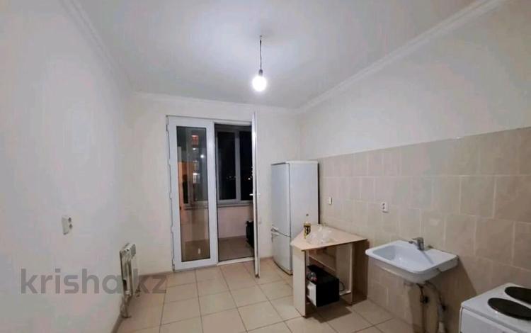 3-комнатная квартира · 80 м² · 1/9 этаж, мкр Нурсат 3 14 за 160 000 ₸ в Шымкенте, Каратауский р-н — фото 2
