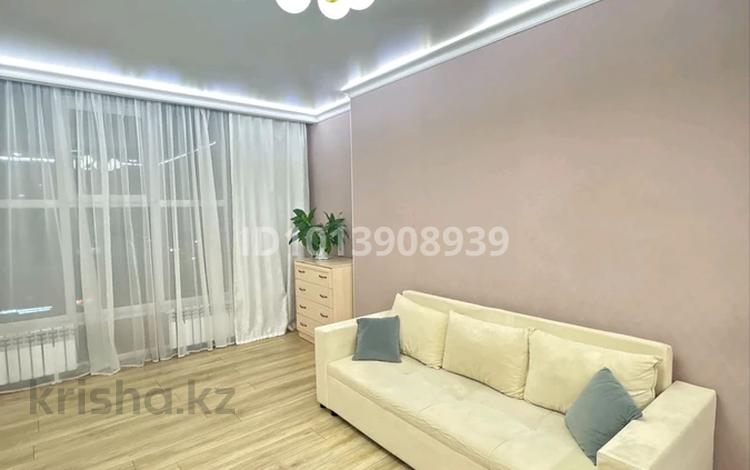 2-комнатная квартира · 48.2 м² · 9/12 этаж, Сыганак 1 за 260 000 ₸ в Астане, Нура р-н — фото 2