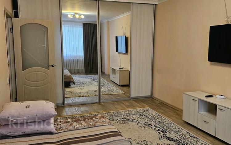 1-комнатная квартира · 50 м² · 6/9 этаж, Женис 43/4 за 12 000 ₸ в Астане, Сарыарка р-н — фото 2